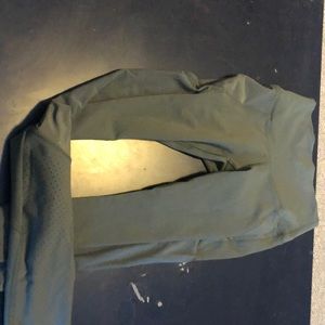 Size 4 green mesh lulu leggings